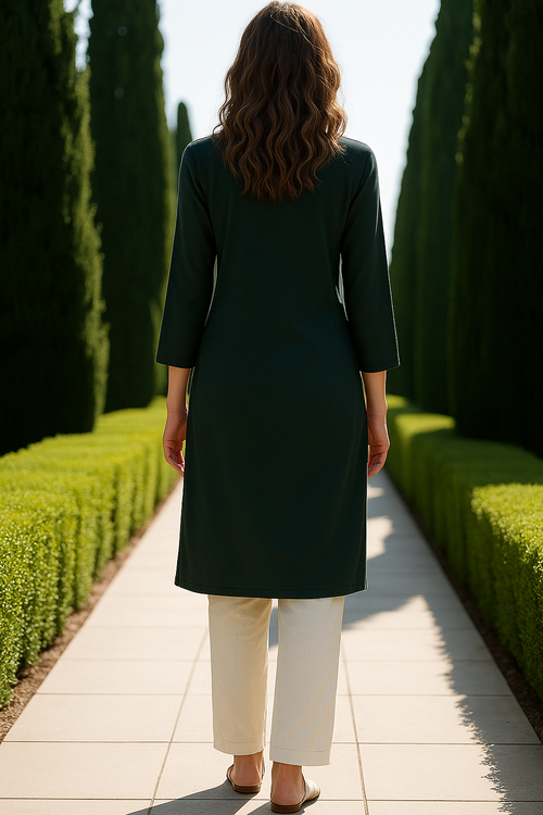 Amaira-Dark-Green-Rayon-Embroidered-Kurta-Womens-Ethnic-Wears