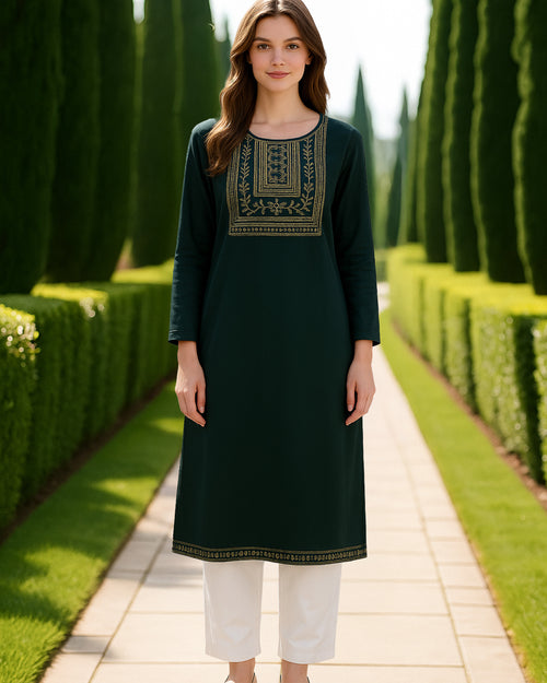 Amaira-Dark-Green-Rayon-Embroidered-Kurta-Geometric-Women