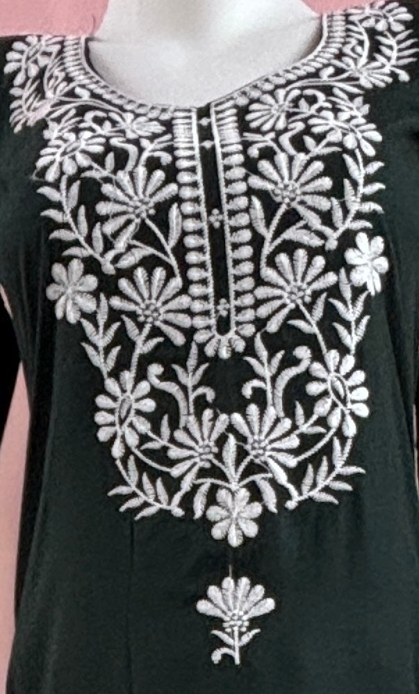 Amaira Wear — women’s embroidered kurta